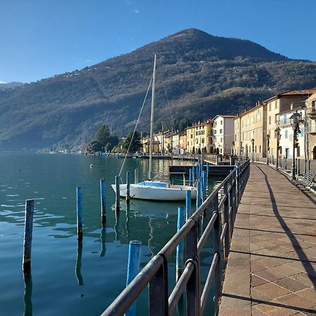 Al Porto Casa Vacanze Riva di Solto Esterno foto