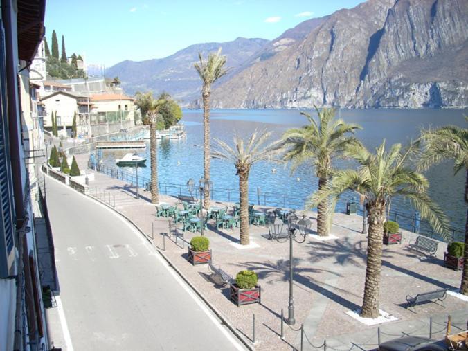 Al Porto Casa Vacanze Riva di Solto Camera foto